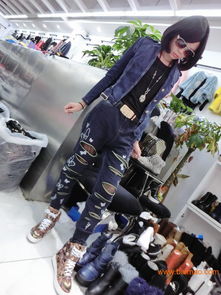 東莞服裝批發市場歐洲站女裝 歐美中高檔精品女裝批發全解析